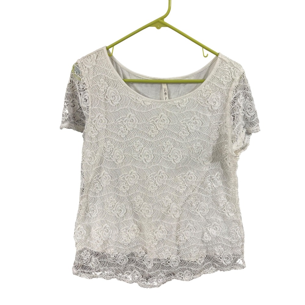 Leo & Nicole White Floral Lace Short Sleeve Top Blouse XL Scoop Neck Scalloped